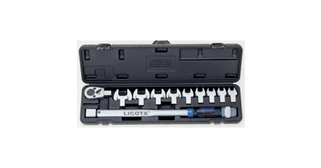 Licota AQC-S001NM Динамометрический ключ в наборе со сменными насадками, 11пр., 40-210Нм
