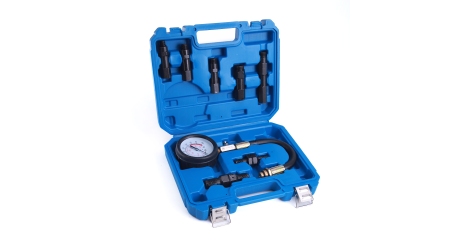 Компрессометр бензиновый с адаптерами Car-Tool CT-N0126
